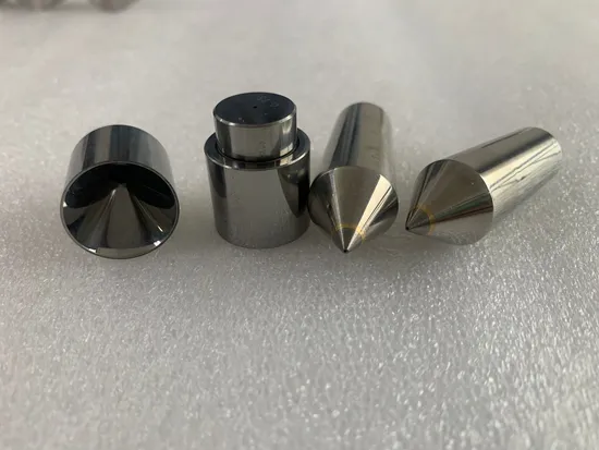Extrusionswerkzeuge für polykristalline Diamanten, Form für die Extrusionsspitze von elektrischen Drähten